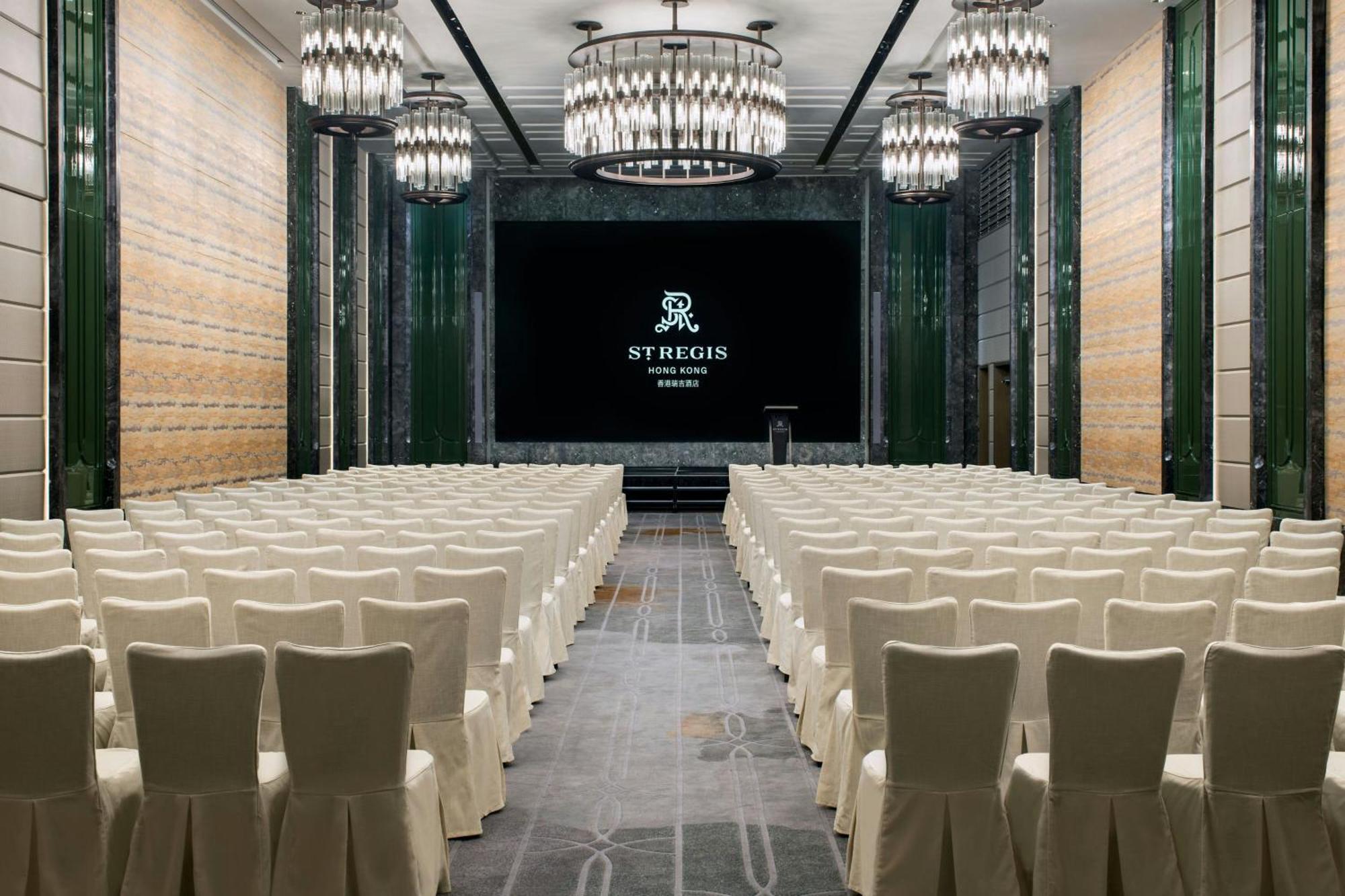 Hotel The St. Regis 5*